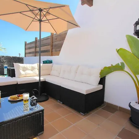 Emma Playa Blanca * Playa Blanca (Lanzarote)