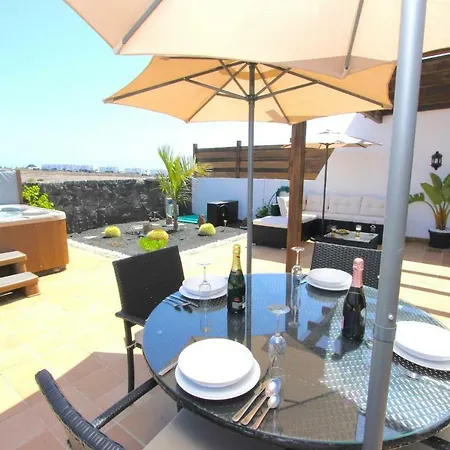 Villa Emma Playa Blanca *